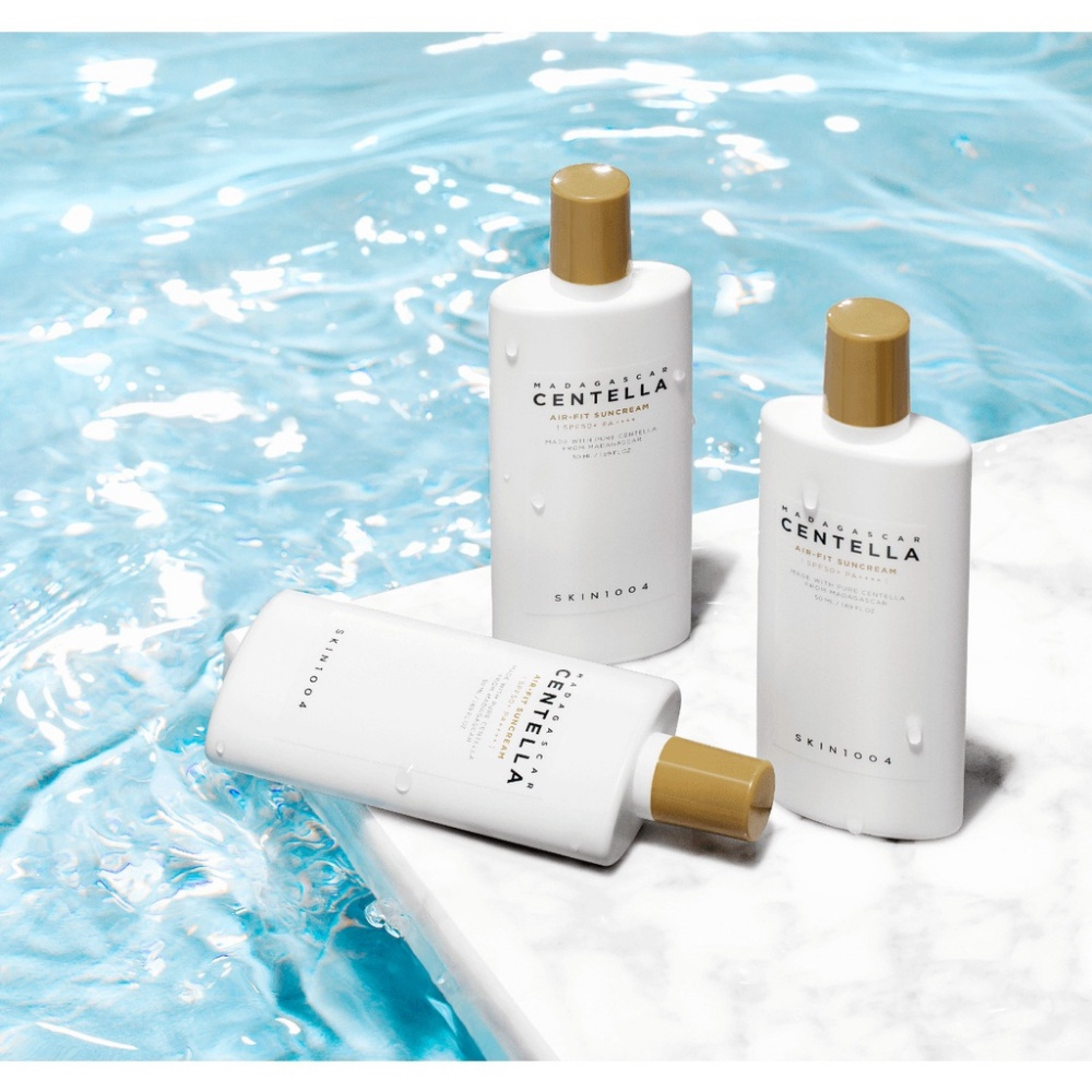 Kem Chống Nắng Kiềm Dầu, Nâng Tone Da Mỏng Nhẹ Skin1004 Madagascar Centella Art-Fit Suncream Plus Mẫu Mới