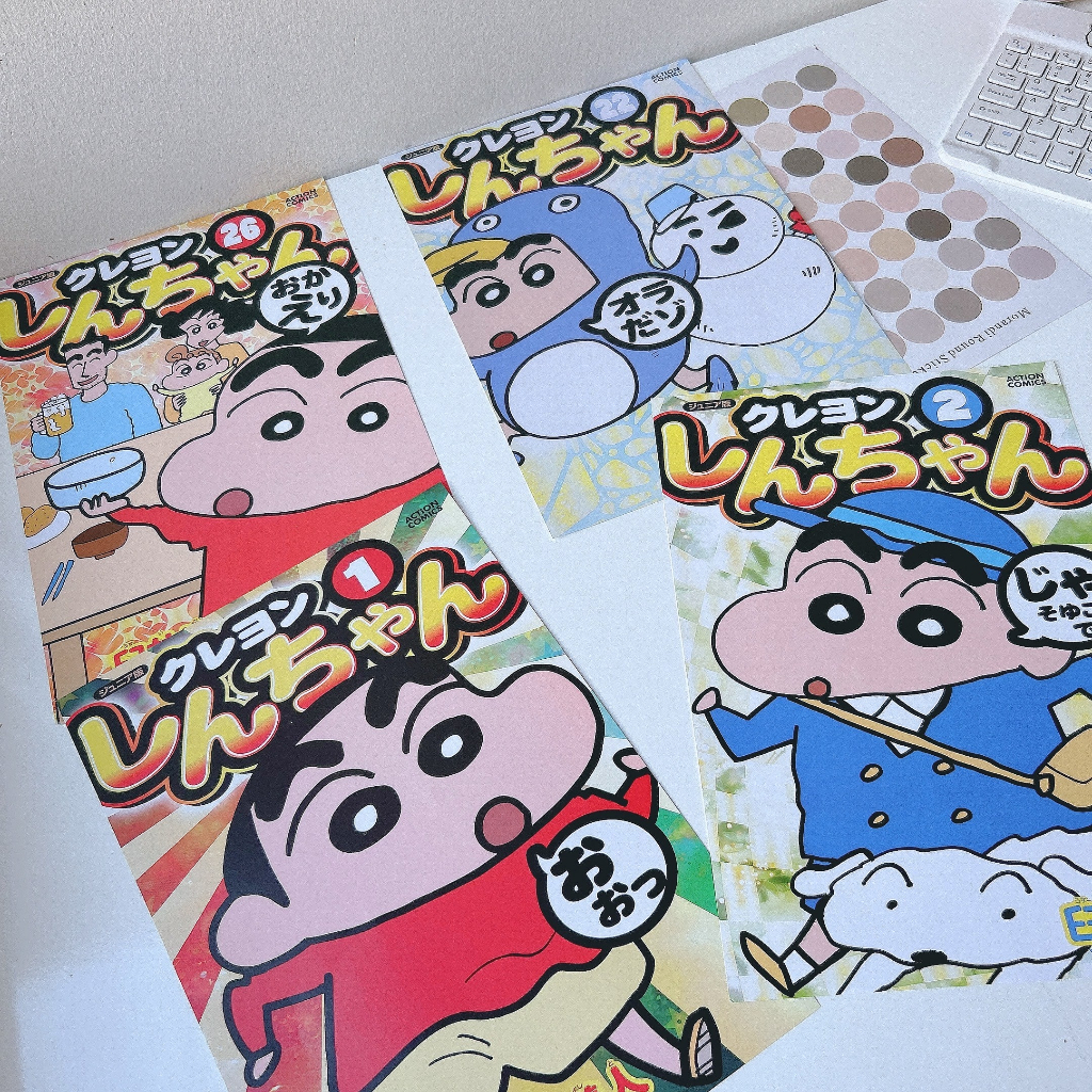 Set 10 Tấm Poster  Hình Cậu Bé Bút Chì Shin