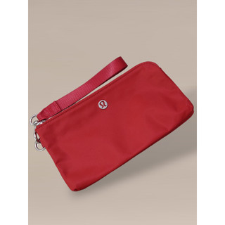Ví nữ thời trang Curved Wristlet - Lululemon