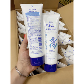 Sữa rửa mặt trắng da ý dĩ hatomugi nhật 170g