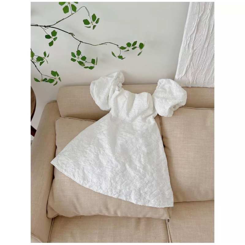 Pass váy trễ vai tay bồng tiểu thư new 90%