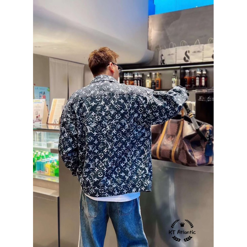 Áo Khoác Nam Bò Hoạ Tiết LV Xanh Chất Đẹp