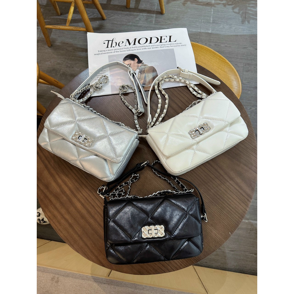 Túi xách nữ đeo vai đeo chéo dây xích họa tiết ô vuông khóa xoay - T70