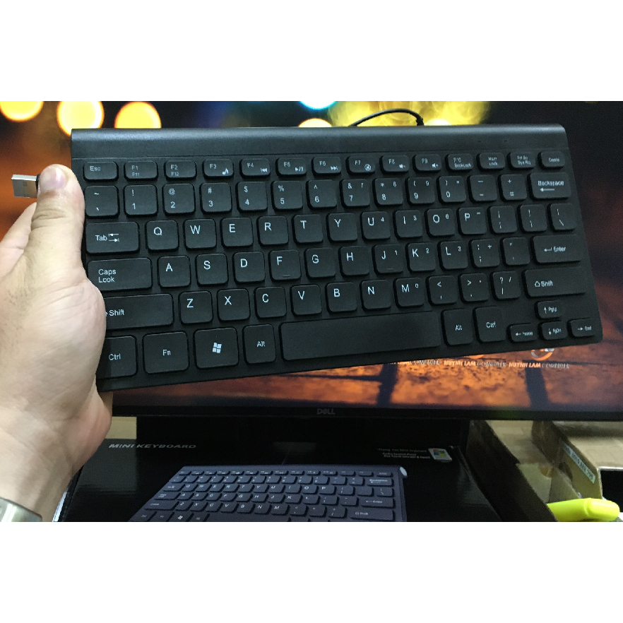BÀN PHÍM MINI XYD-918 MÀU ĐEN THIẾT KẾ SIÊU NHỎ GỌN SỬ DỤNG CHO CÁC LOẠI MÁY TÍNH
