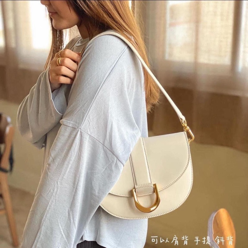 Túi đeo vai yên ngựa nữ mini  CnK