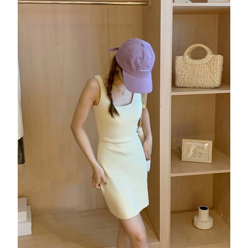Đầm Len Body Cổ Vuông Dáng Ngắn Phong Cách Hàn Quốc Hàng Quảng Châu M3988 - Lolla Fashion