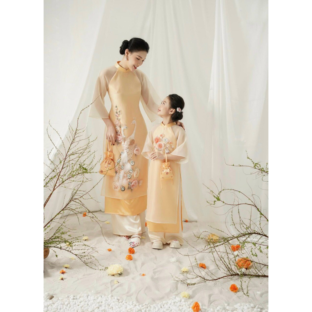 Set áo dài mẹ và bé Mộc Trà kết chim công - vải tơ organza- họa tiết đính kết cao cấp - Áo Dài An Nhiên - AN65