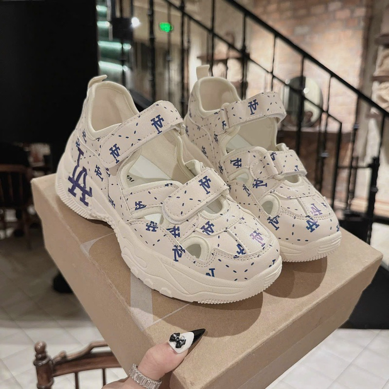 Giày sneaker nữ MLB B LA đế cao 5p
