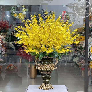 Cành lan vũ nữ ( hoa giả)