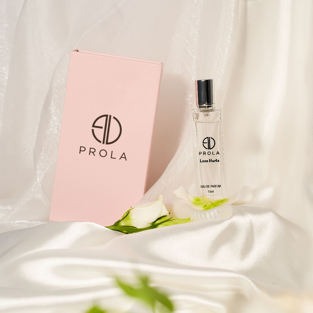 Nước Hoa Nữ PROLA Love Hurts Mùi Hương Ngọt Ngào Tươi Mát Phong Cách Nữ Tính, Sang Trọng, Quyến Rũ PL11 - Dạng xịt 15ml