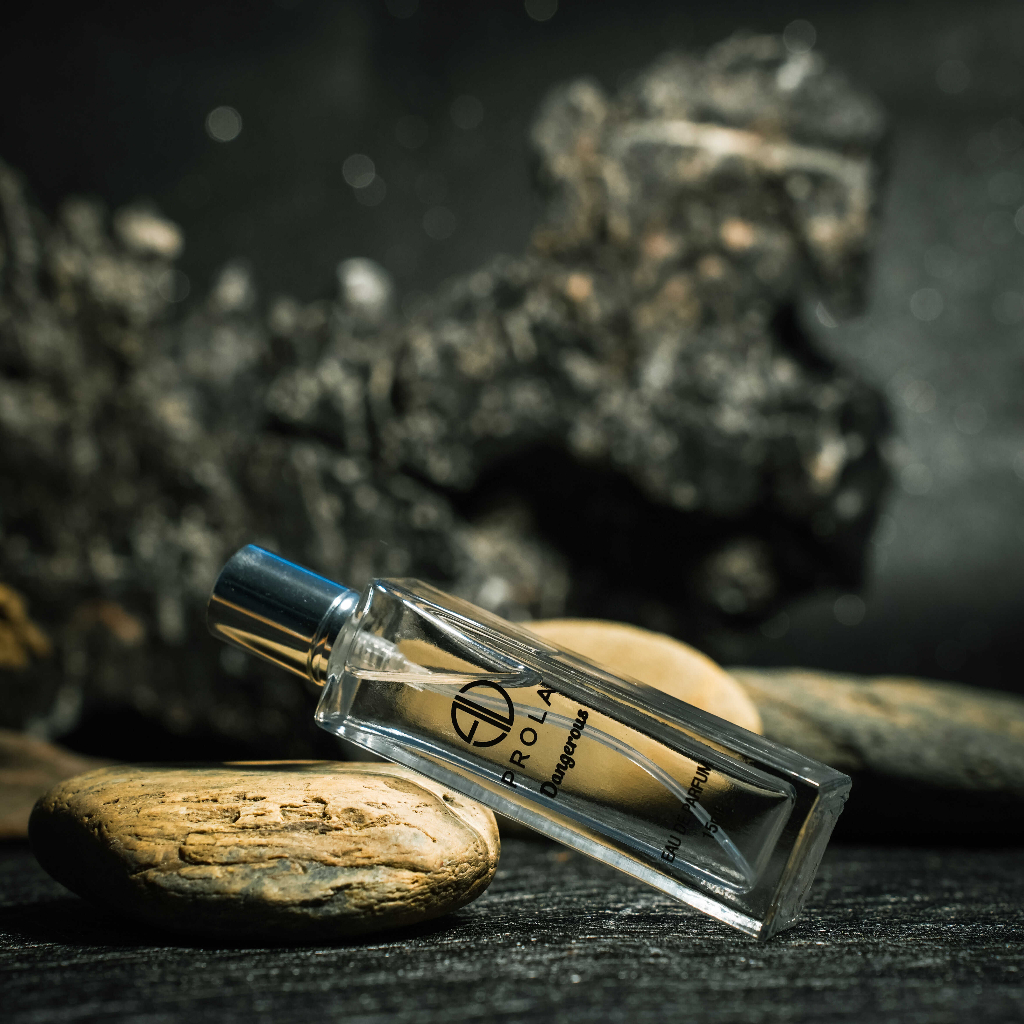 Nước hoa nam PROLA Dangerous mùi hương nam tính, trẻ trung, mạnh mẽ PL17 - Dạng xịt 15ml