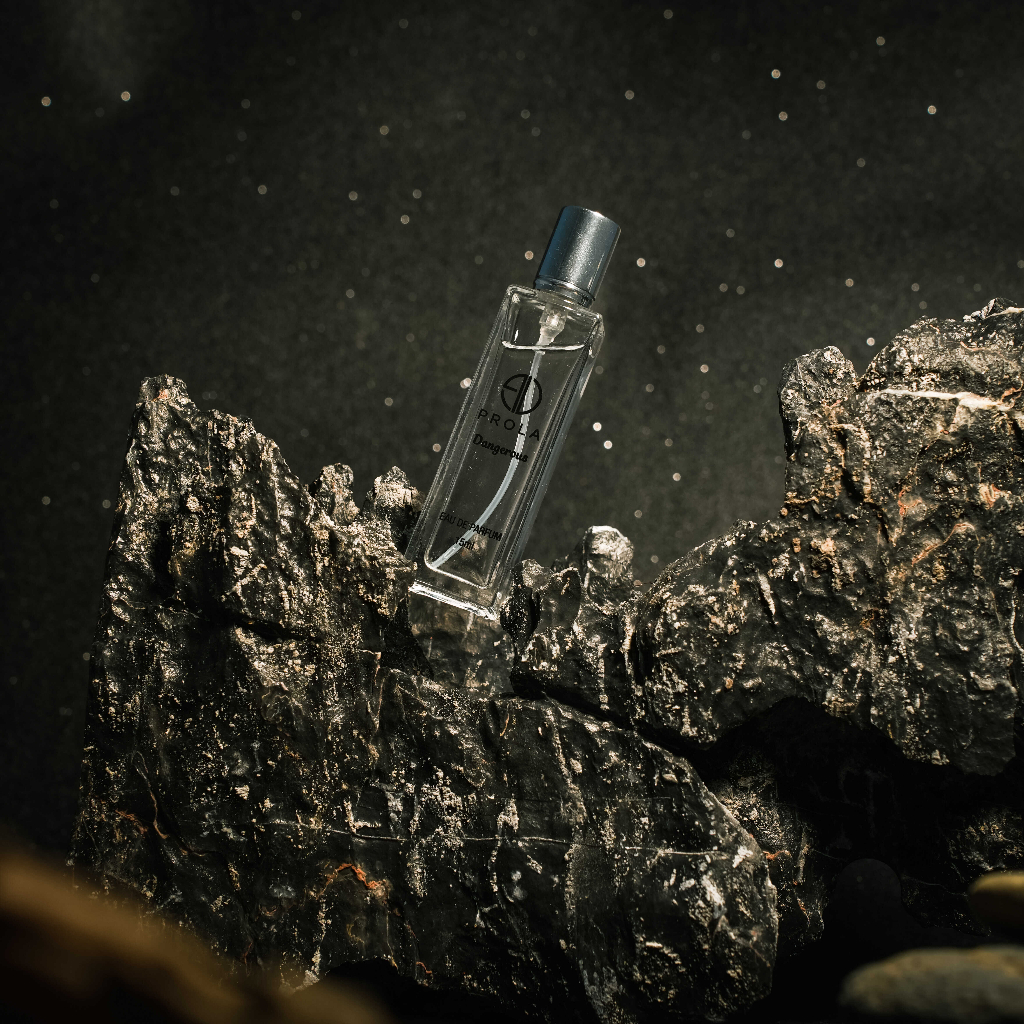 Nước hoa nam PROLA Dangerous mùi hương nam tính, trẻ trung, mạnh mẽ PL17 - Dạng xịt 15ml