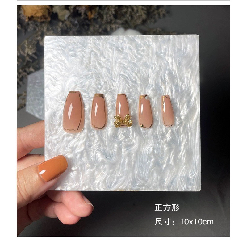 MIẾNG PHA SƠN / TRƯNG MẪU NAIL NG ỌC TR AI