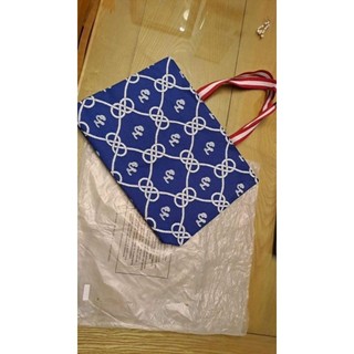 [GIFT]túi tote Ét-te lauder