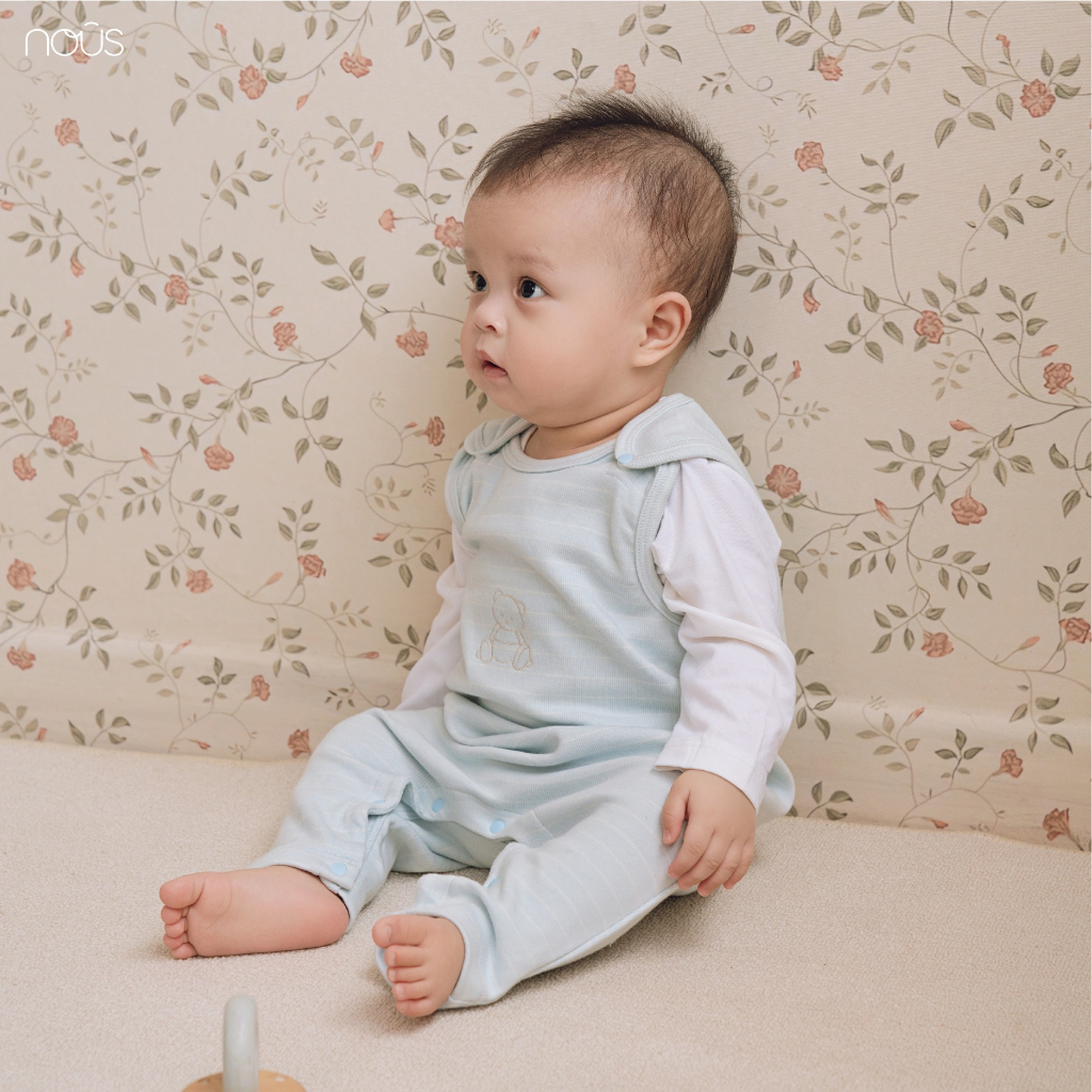 NOUS - Set body yếm cài vai kẻ xanh kèm áo dài tay trắng - Nu Pre - 6M 9M 12M SS23