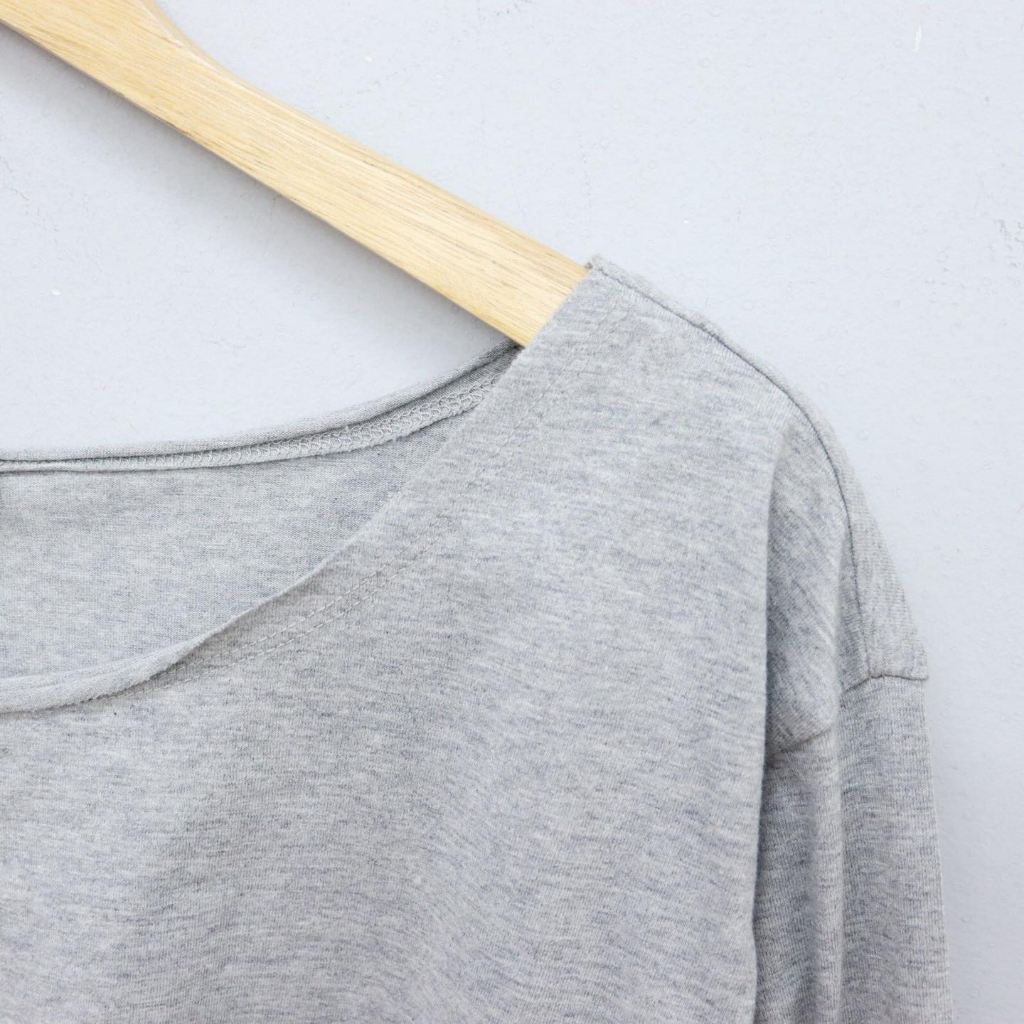 C1322 - 	Áo thun croptop  cổ thuyền tay dài trơn