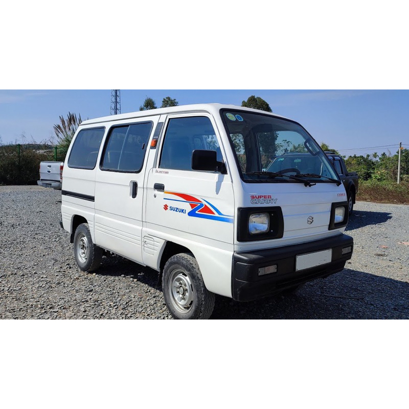 Tem chữ Suzuki màu bạc cho xe xanh đen  cho xe suzuki 500kg/ suzuki 7 chỗ/ suzuki van /giá 1 cái