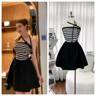 Đầm xòe cá tính sexy dây chéo cổ có đính hoa phối sọc thời trang