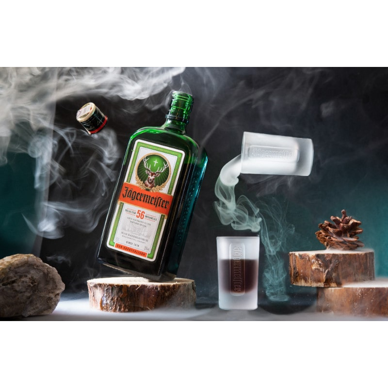 [BEST DEAL] Rượu mùi Jagermeister 35% 1750ml - tặng kèm HANDPUMP