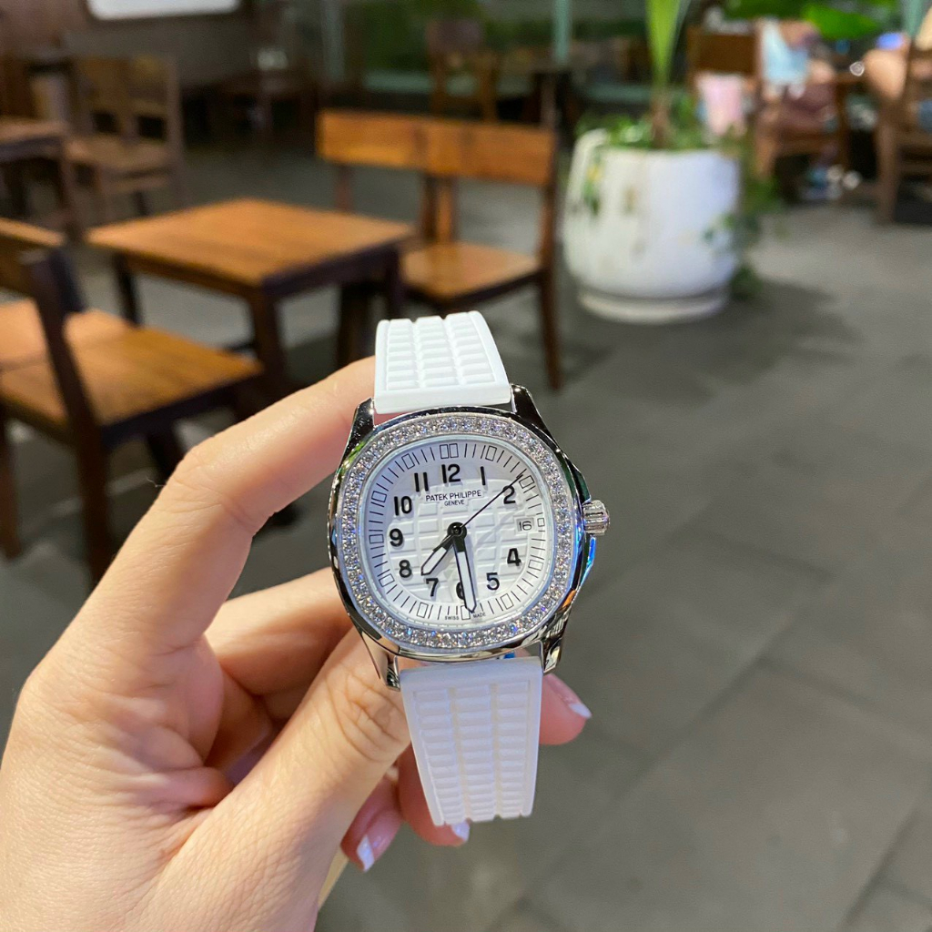 Đồng hồ nữ aquanaut patek siêu sang, size 34mm