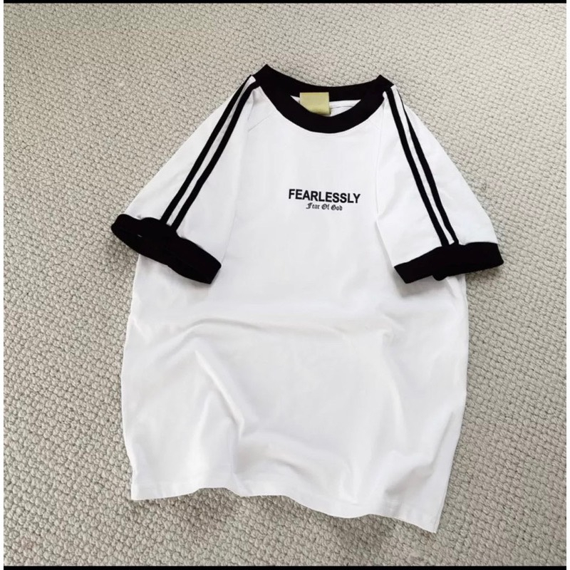 Áo phông baby tee nữ thêu chữ FEARLESSLY chất liệu cotton co giãn bốn chiều phong cách hiện đại mã SA777 HMStyle