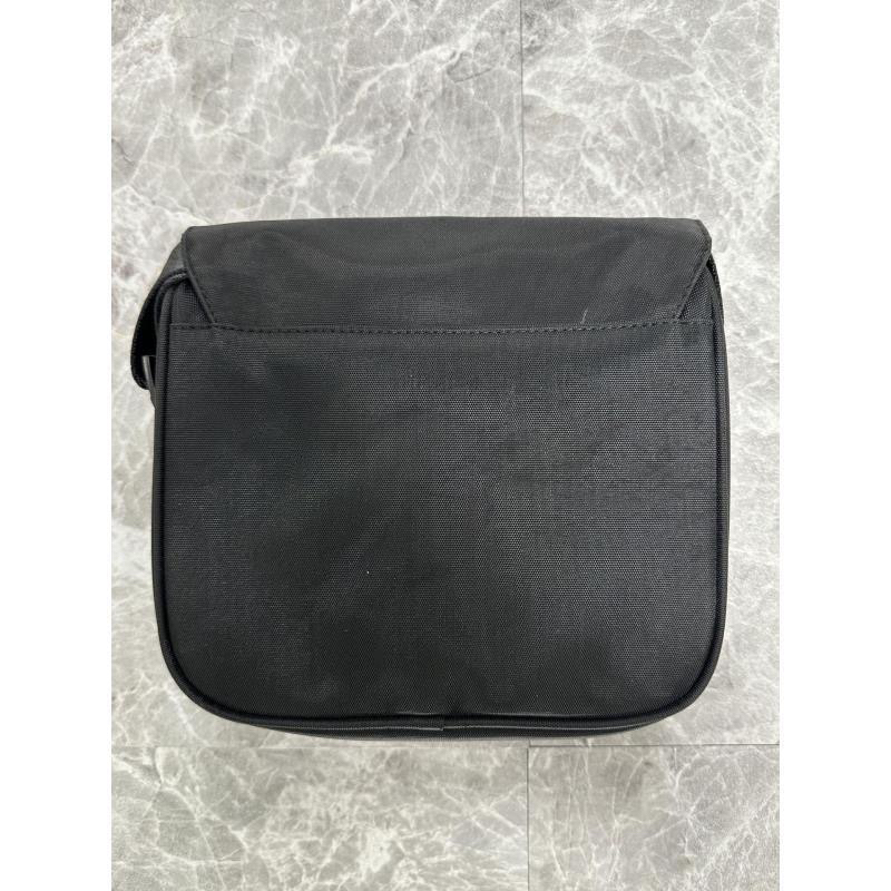 TRAPSTAR BAGS - Túi đeo vai basic logo màu unisex
