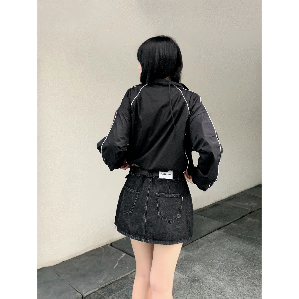 Áo Khoác Dù form croptop Phối Sọc chất liệu Dù Nhăn  dành cho nữ brand Calem.Club chính hãng