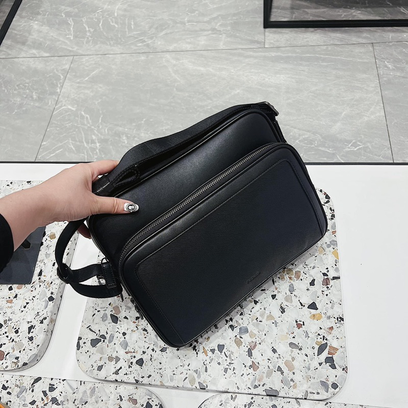 𝐓ú𝐢 đ𝐞𝐨 𝐜𝐡é𝐨 𝐏𝐞𝐝𝐫𝐨 𝐧𝐚𝐦 𝐡ì𝐧𝐡 𝐜𝐡ữ 𝐧𝐡ậ𝐭 𝐏𝐨𝐫𝐭 𝐌𝐞𝐬𝐬𝐞𝐧𝐠𝐞𝐫 🔥