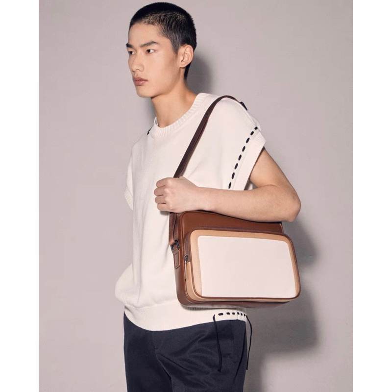 𝐓ú𝐢 đ𝐞𝐨 𝐜𝐡é𝐨 𝐏𝐞𝐝𝐫𝐨 𝐧𝐚𝐦 𝐡ì𝐧𝐡 𝐜𝐡ữ 𝐧𝐡ậ𝐭 𝐏𝐨𝐫𝐭 𝐌𝐞𝐬𝐬𝐞𝐧𝐠𝐞𝐫 🔥