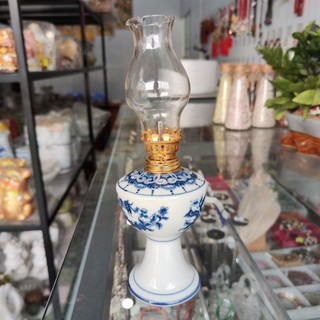 Đèn dầu thờ cúng sứ bát tràng men lam cao 22cm