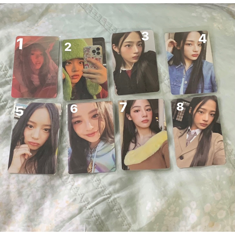 CARD HANNI AND MINJI  omg, weverse