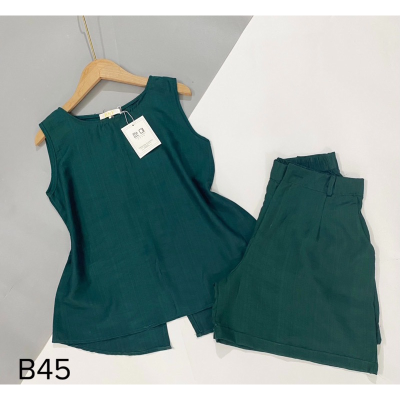 Bộ đũi tơ sát nách đùi cổ tròn