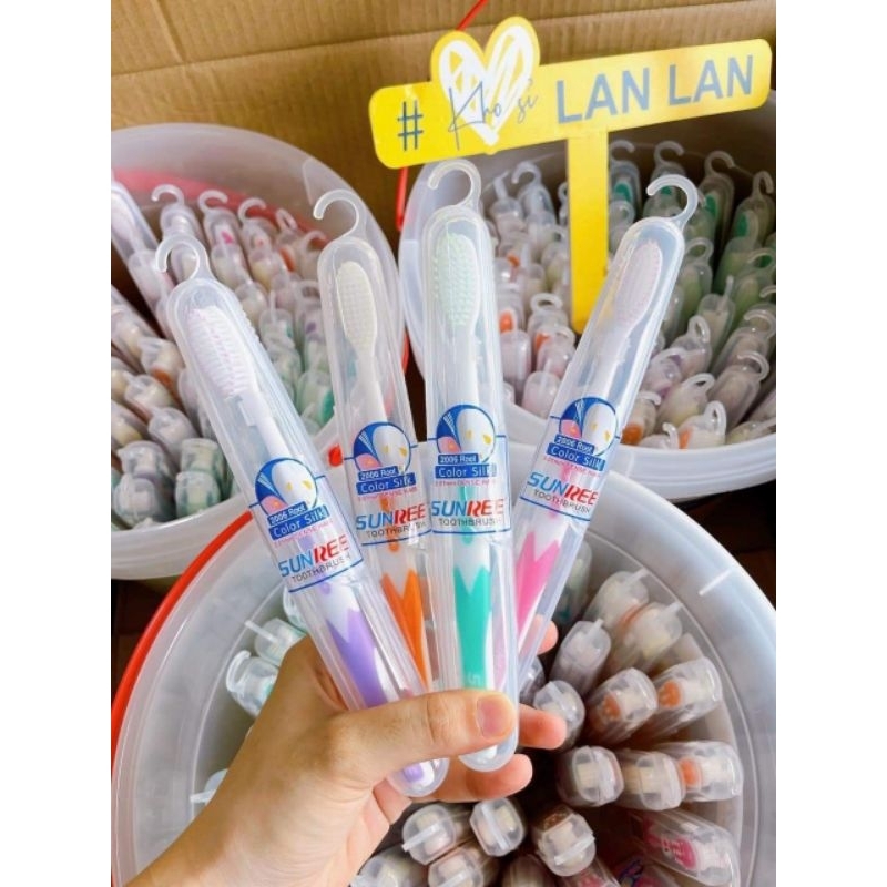 Bàn chải đánh răng Sunree