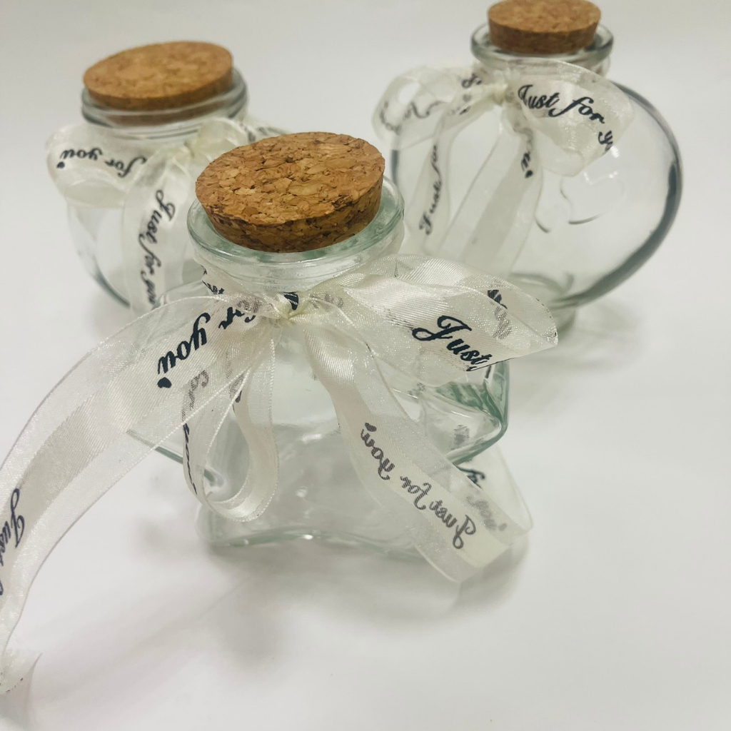 Lọ ước, lọ chữa lành kèm ruy băng gồm hình sao, hình tròn và hình trái tim