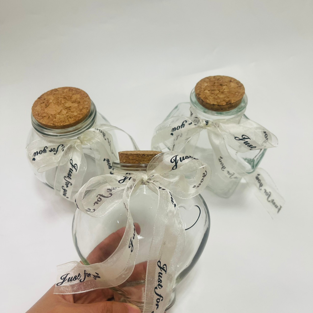 Lọ ước, lọ chữa lành kèm ruy băng gồm hình sao, hình tròn và hình trái tim