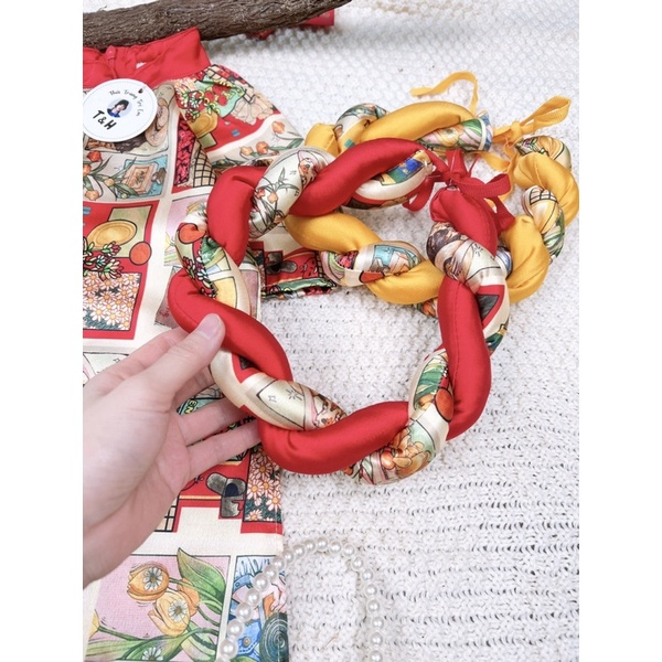 Áo dài lụa cao cấp kèm mấn cho bé gái từ 8-20kg