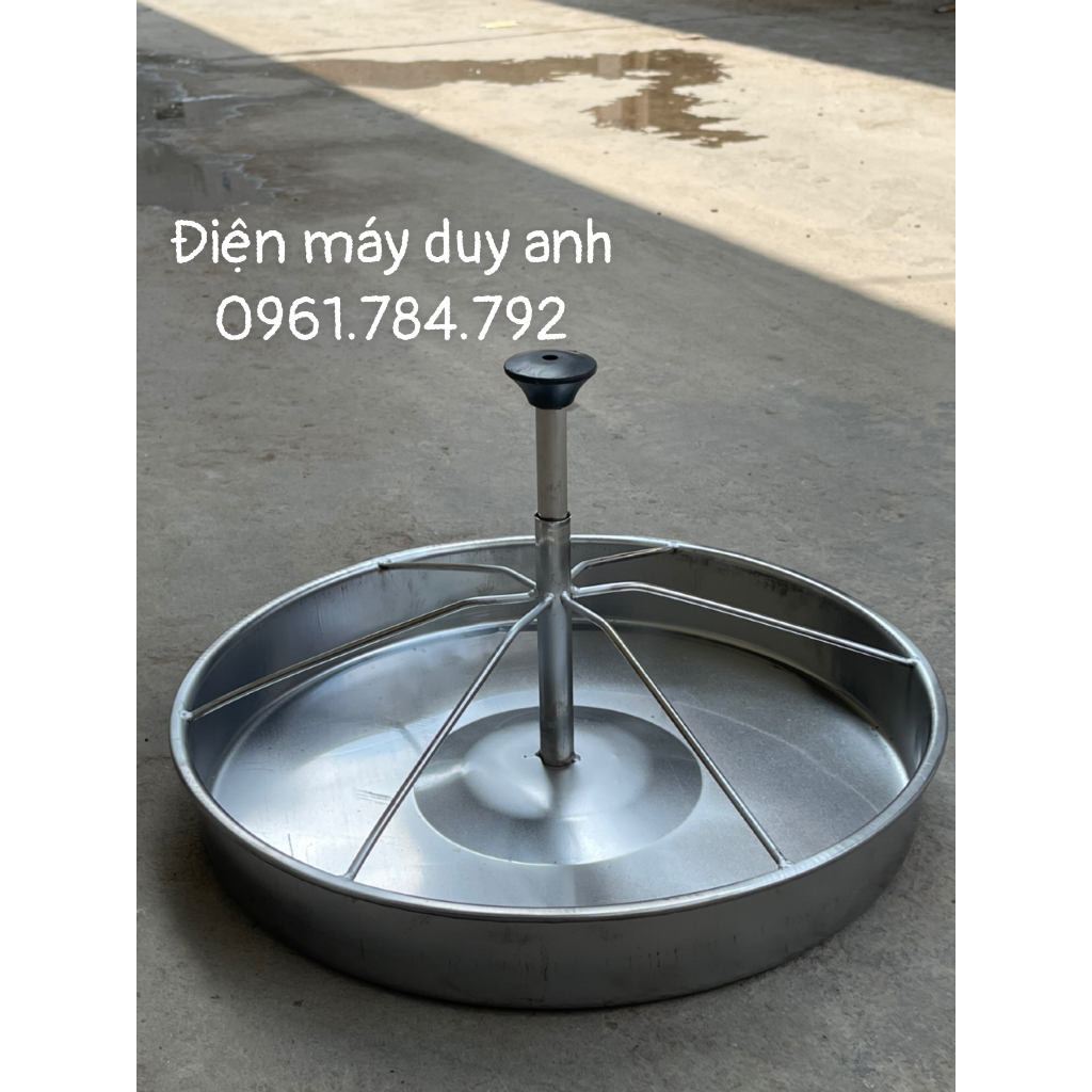 Máng tập ăn  cho heo con, máng tròn cho heo, máng ăn cho heo loại lớn 40cm