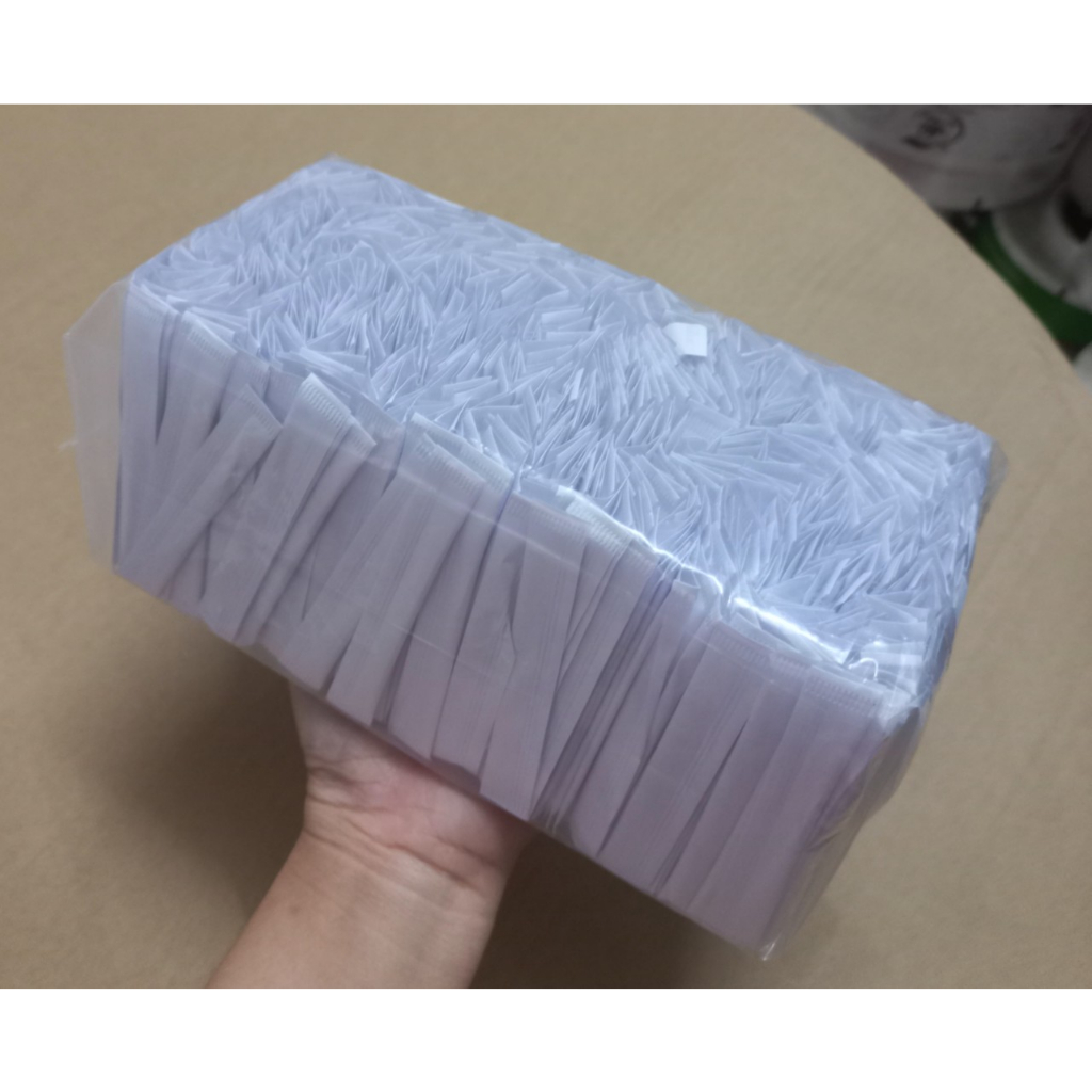 1000 cây tăm tre màu trắng.