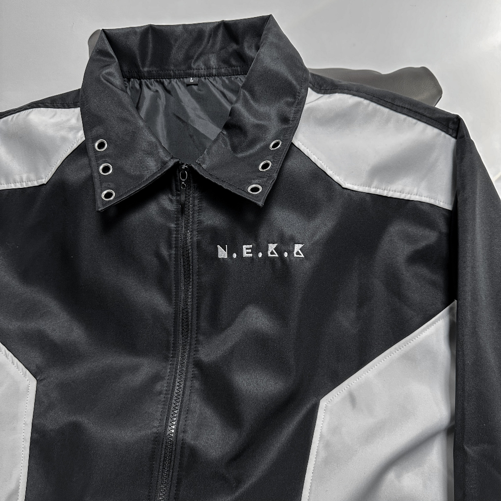 ÁO KHOÁC DÙ ĐEN TRẮNG BASIC - N.E.K.K