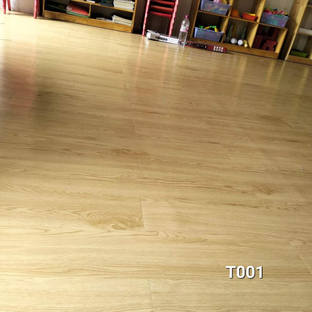 Combo 72 miếng sàn nhựa giả gỗ tự dán kích thước 91x15cm, bóc là dán