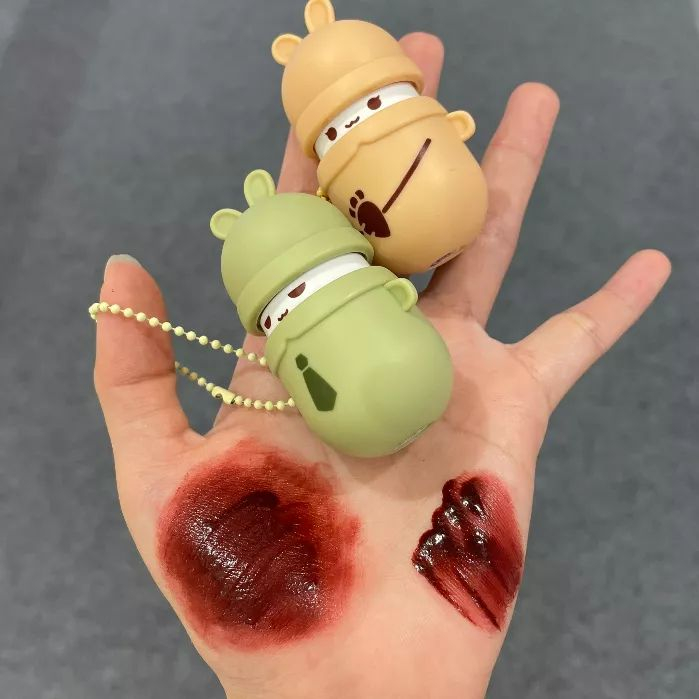 Son môi móc khóa hình thỏ VGN có dưỡng mềm mịn căng mọng môi lâu trôi