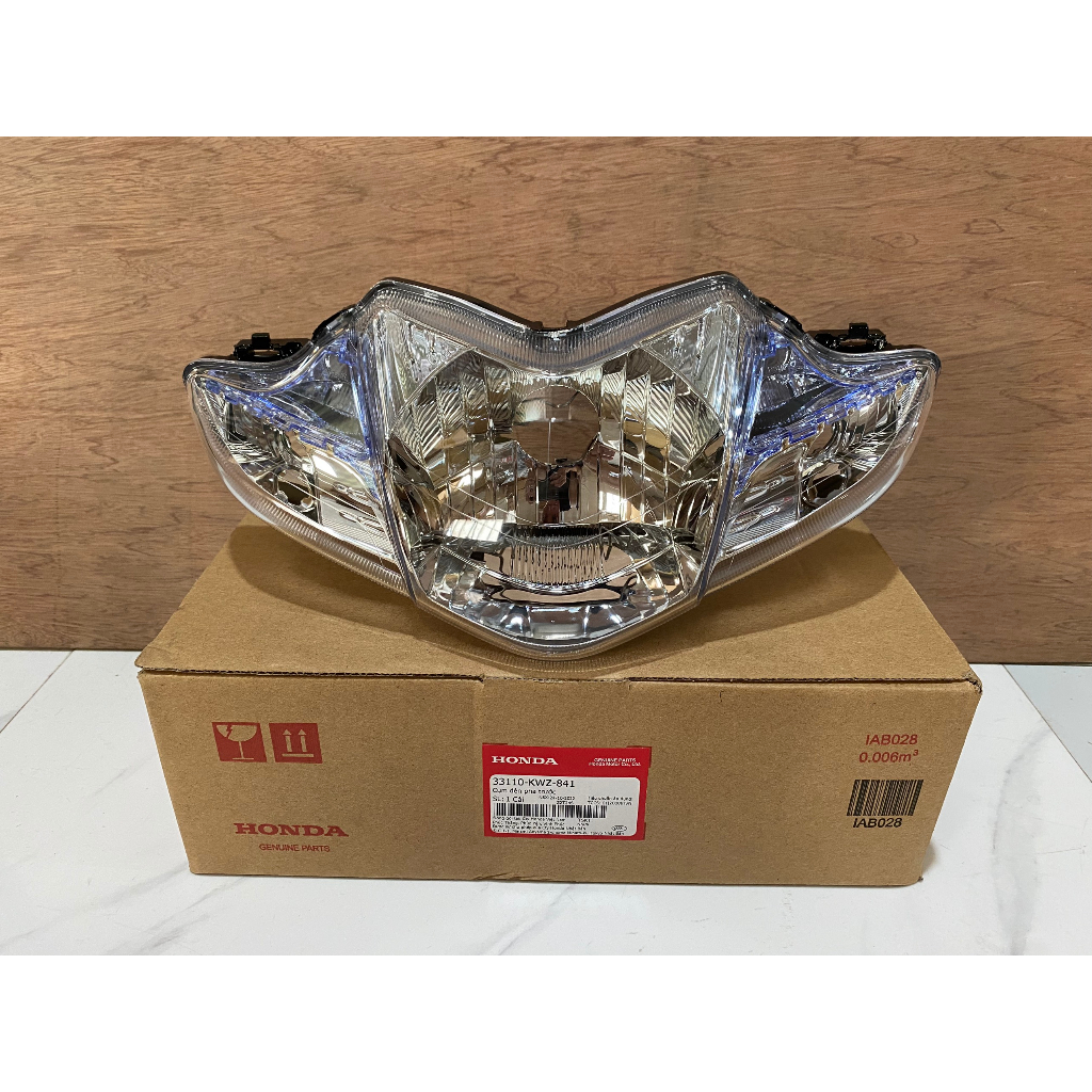 Cụm đèn pha trước HONDA WAVE RSX AT. Mã SP 33110KWZ841