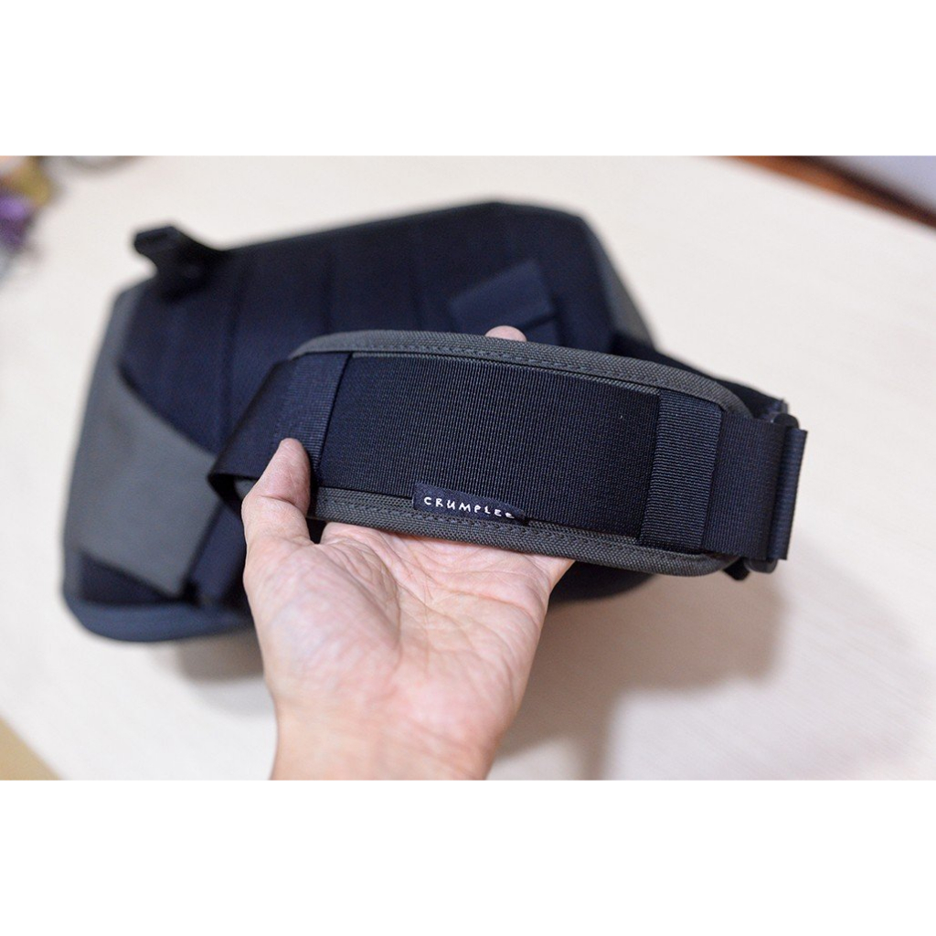 Túi chụp hình đeo chéo - đeo 1 quai đựng máy ảnh crumpler sling M