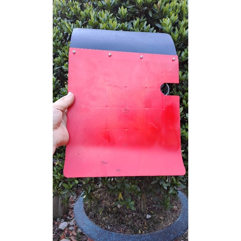 Tấm chống văng cho máy cắt/phát cỏ