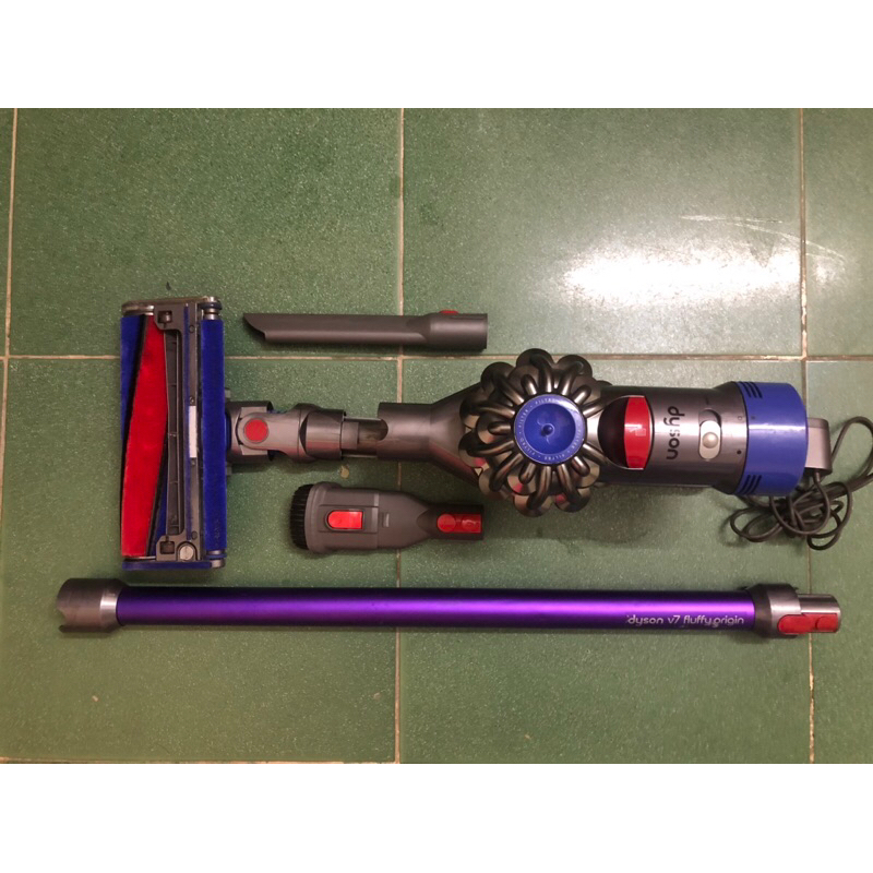 Máy hút bụi không dây dyson v7 nhật bãi