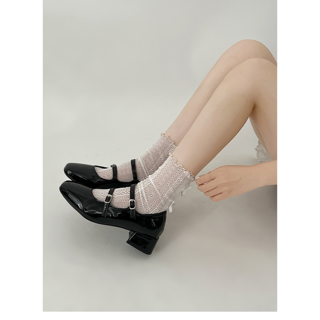 Miệng nông kiểu Pháp màu bạc với váy dày giày đơn mùa hè 2023 nữ đầu vuông mới đa năng Mary Jane giày da nhỏ