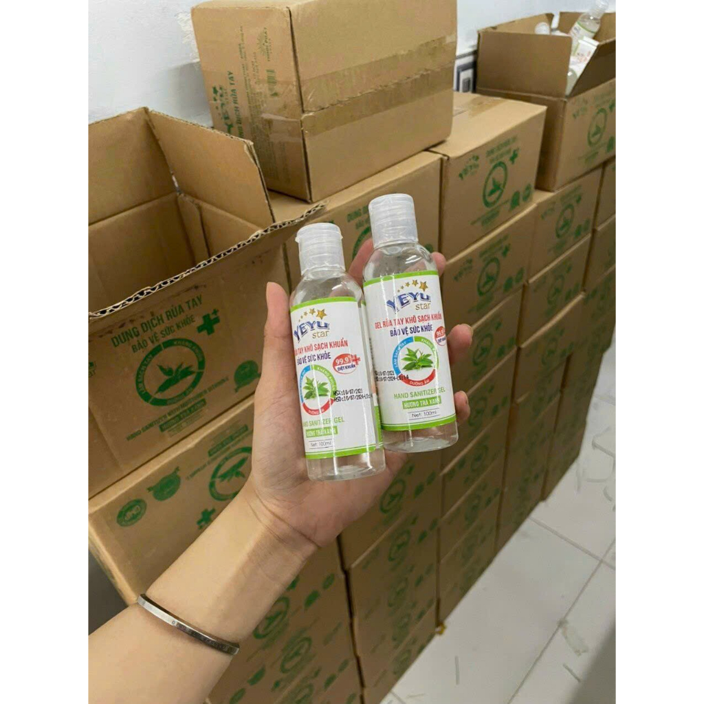 Gel Rửa Tay Khô Sạch Khuẩn YEYU STAR với hương thơm trà xanh, an toàn cho da sạch khuẩn tới 99,99%