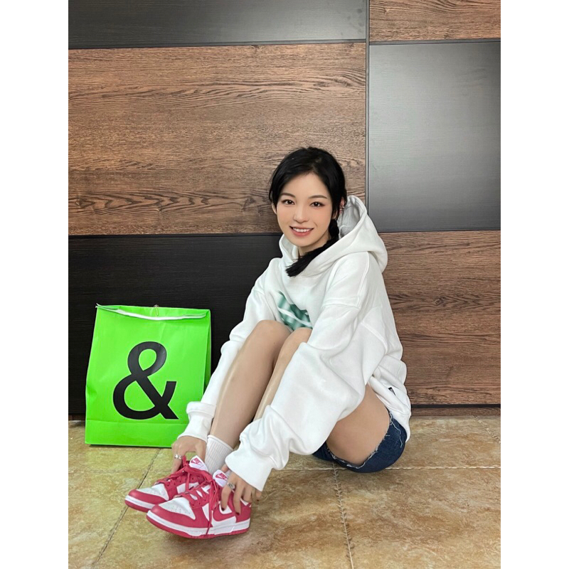 The best dunk!giày sneaker dunk low "teamred/archeo pink"