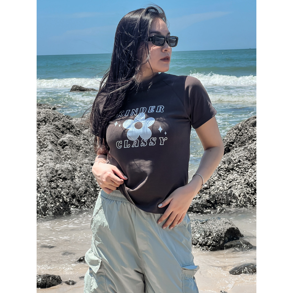 Áo thun baby tee form basic 100% cotton in hình freesize trendy màu xám đậm