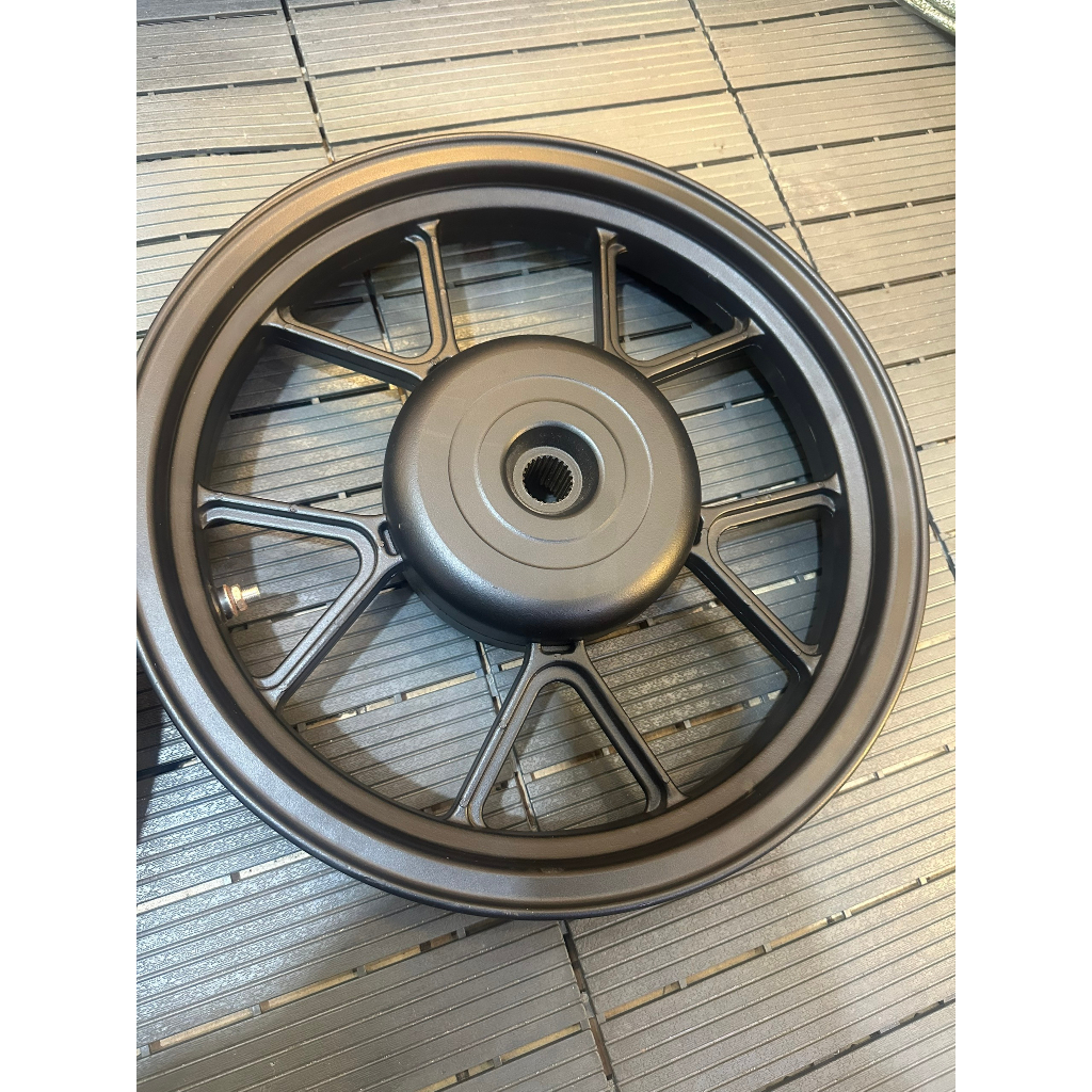 Mâm Vario kiểu Daytona  - Màu Đen